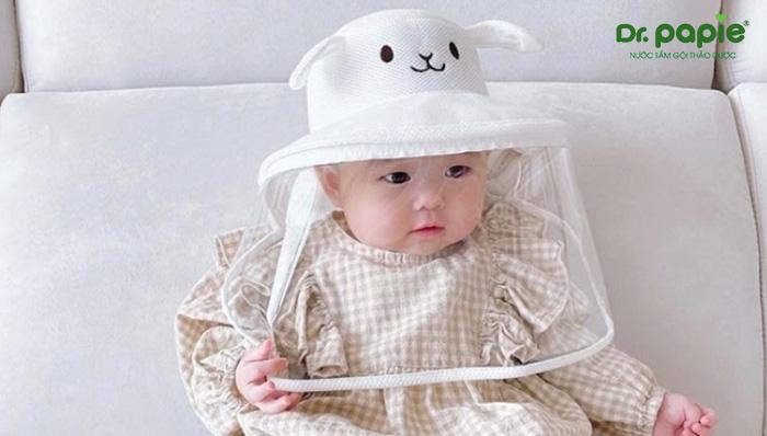Mũ có khăn chống bụi cho bé